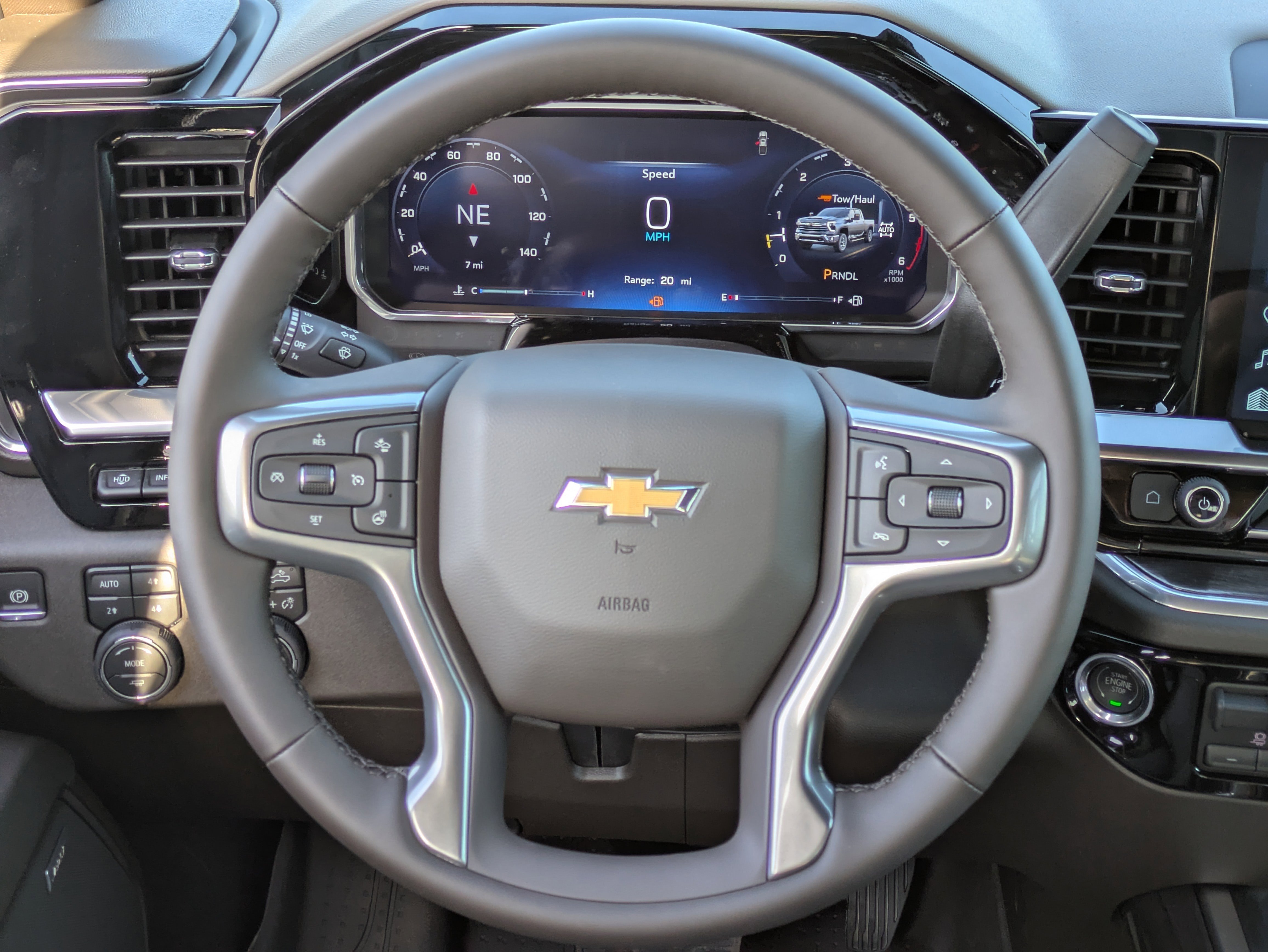 2026 Chevrolet Silverado 2500HD LTZ photo 4