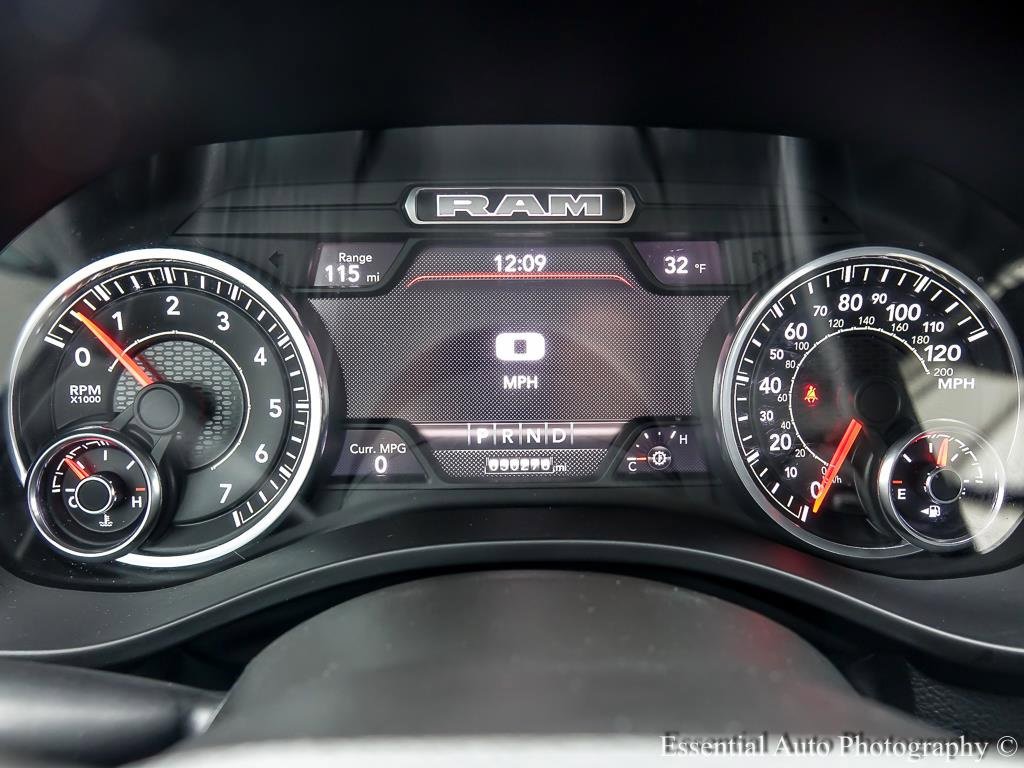 2022 RAM 1500 - Image 13