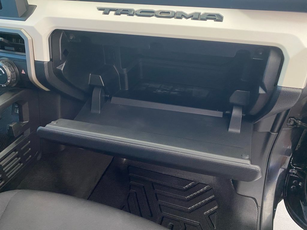 2024 Toyota Tacoma TRD Sport photo 20