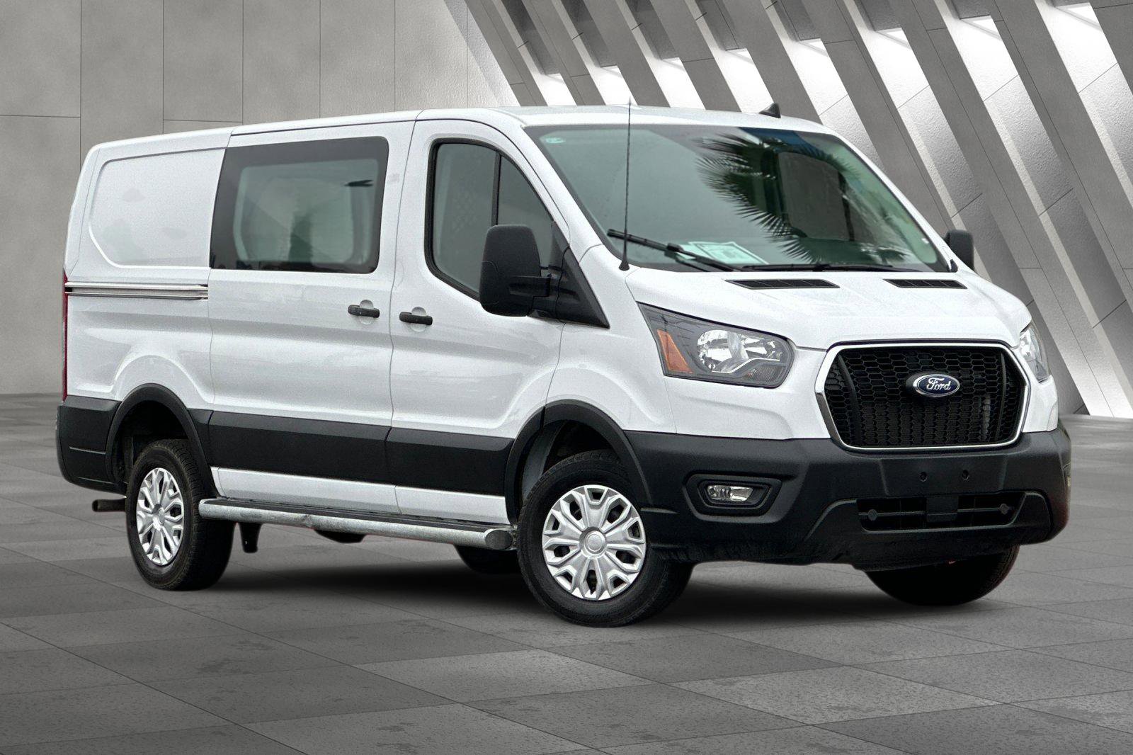 2024 Ford Transit Van Base's photo