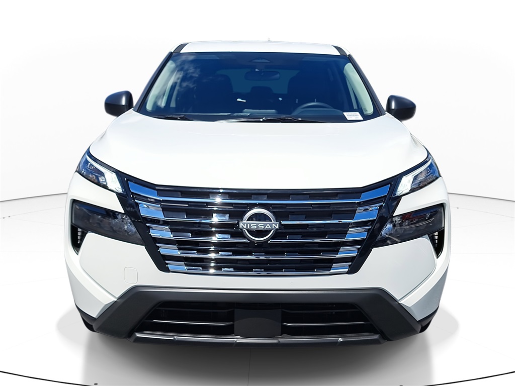2026 Nissan Rogue S photo 3
