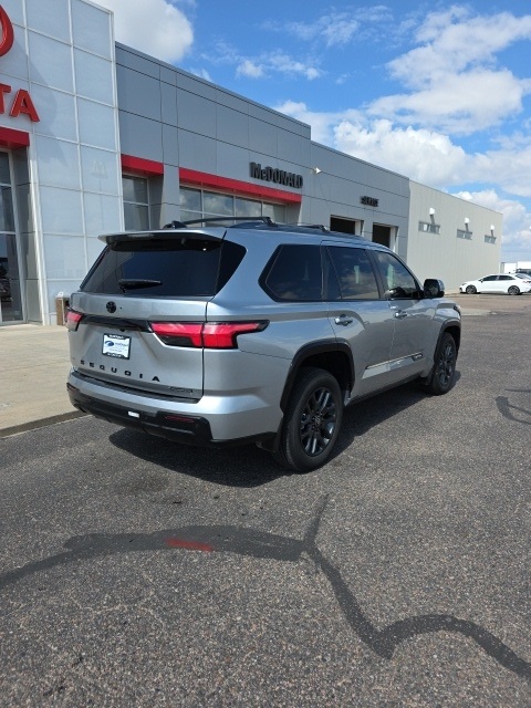 2025 Toyota Sequoia Platinum photo 3