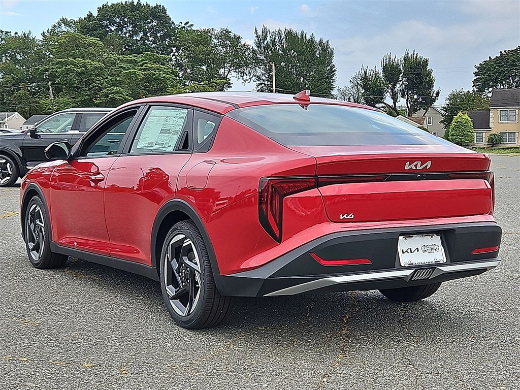 2025 Kia K4 EX photo 4