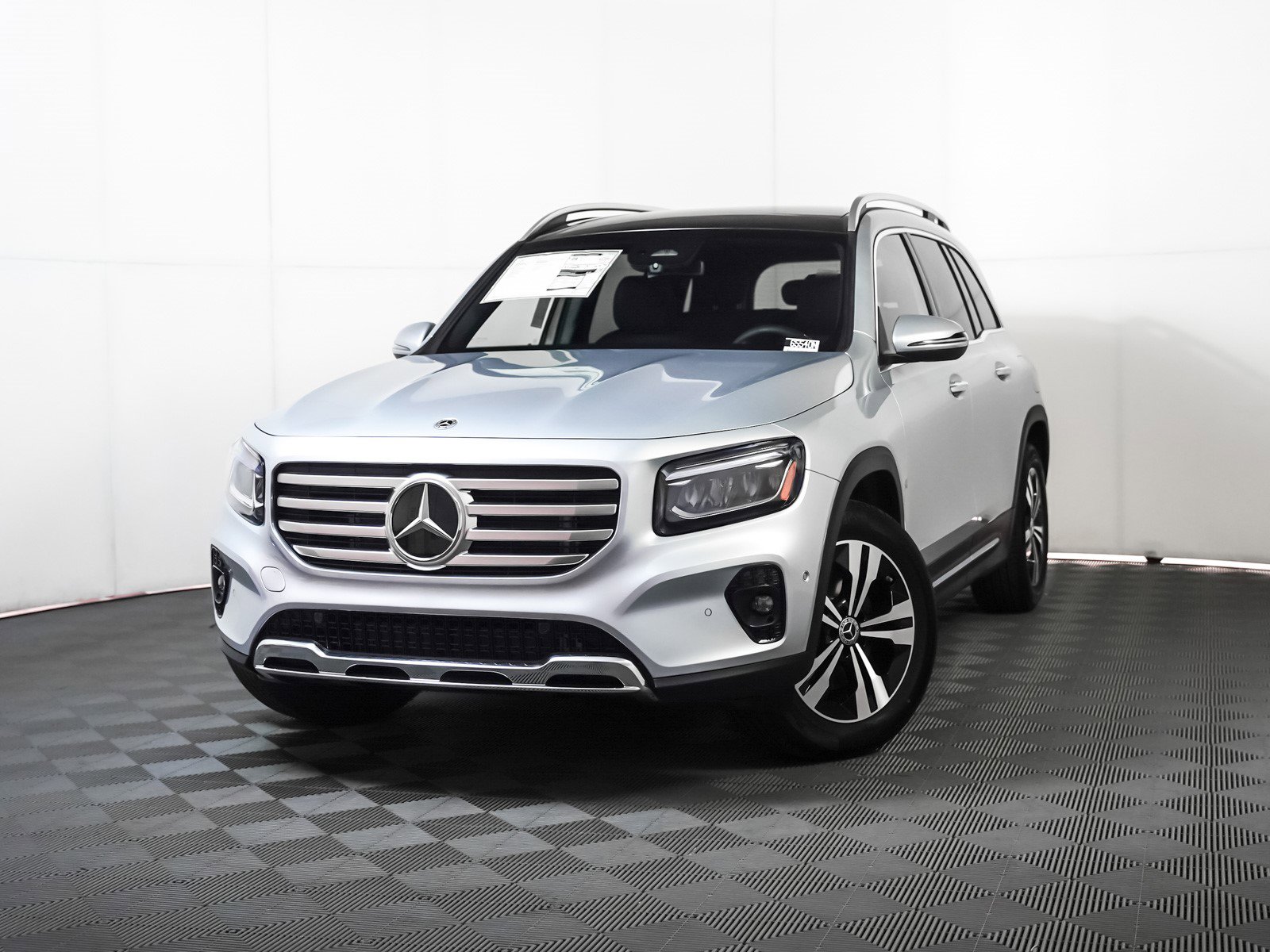 2026 Mercedes-Benz GLB