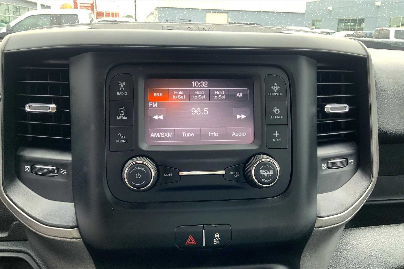 2021 Ram 5500 Tradesman photo 28