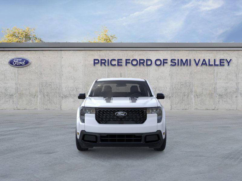 2025 Ford Maverick XLT photo 4