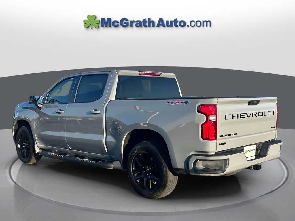 2024 Chevrolet Silverado 1500 RST photo 5
