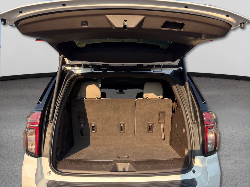 2021 Chevrolet Tahoe LT photo 9