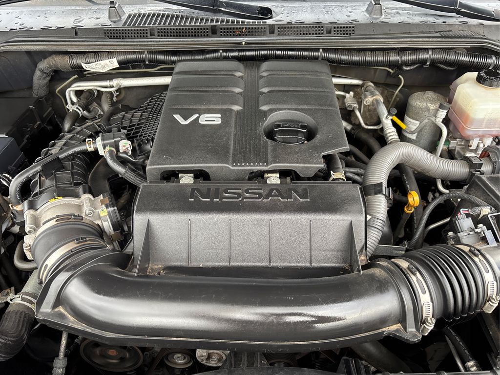 2020 Nissan Frontier SV photo 13