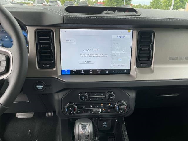 2025 Ford Bronco Outer Banks photo 19