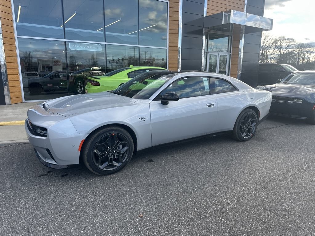 2025 Dodge Charger Daytona R/T AWD photo 2