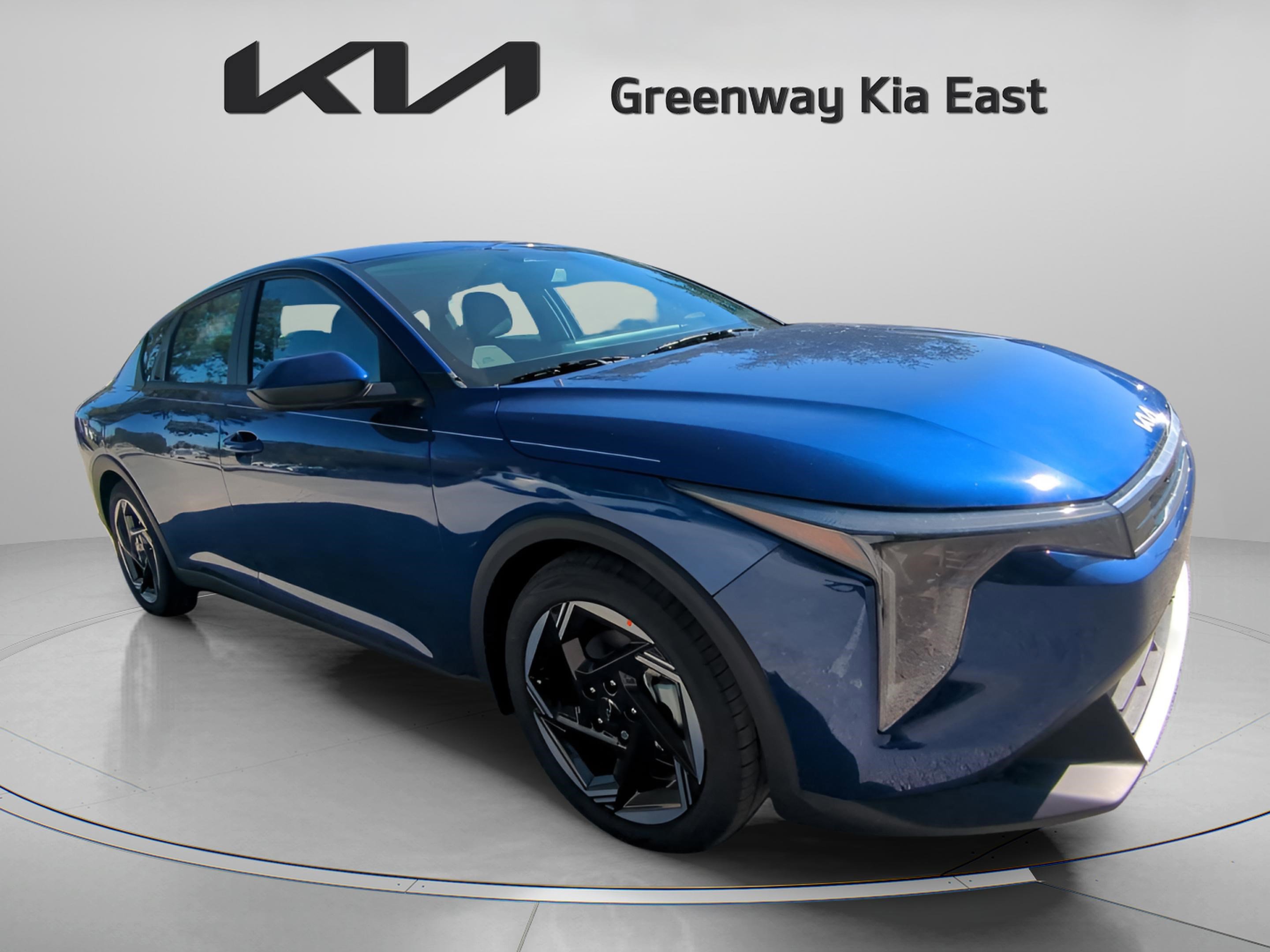 2025 Kia K4 EX's photo
