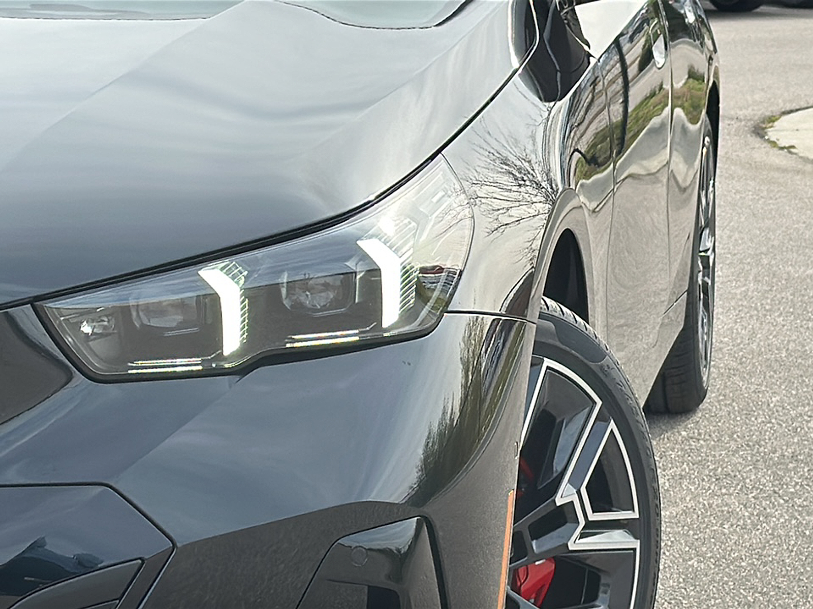 2025 Bmw 530i photo 2
