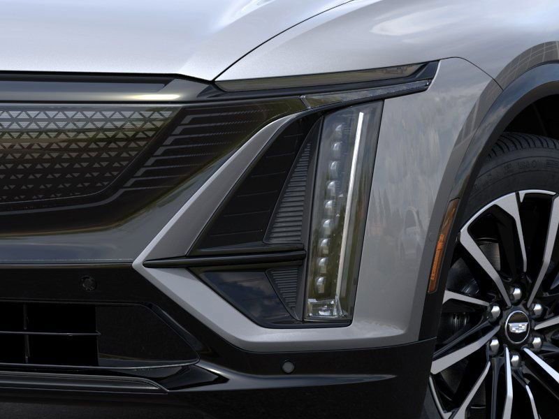 2025 Cadillac Lyriq Sport photo 9