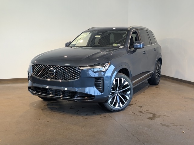 2026 Volvo XC90 Plus's photo