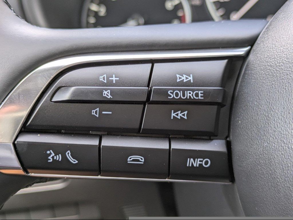 2025 Mazda Mazda3 2.5 Select Sport photo 20