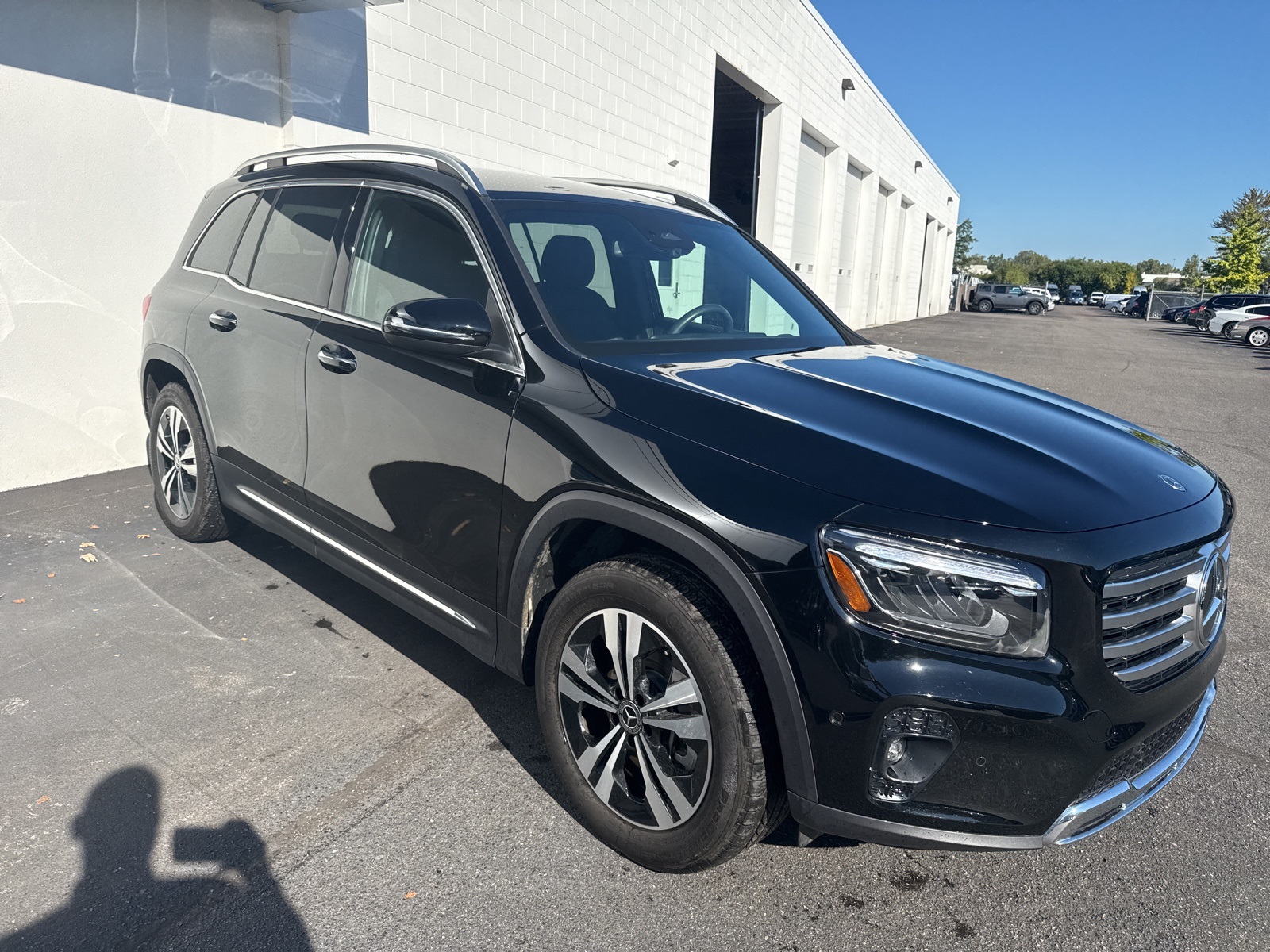 2025 Mercedes Benz GLB 250 4MATIC photo 4