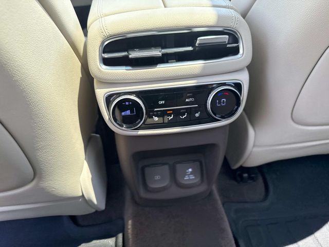2023 Genesis GV80 2.5T AWD photo 14