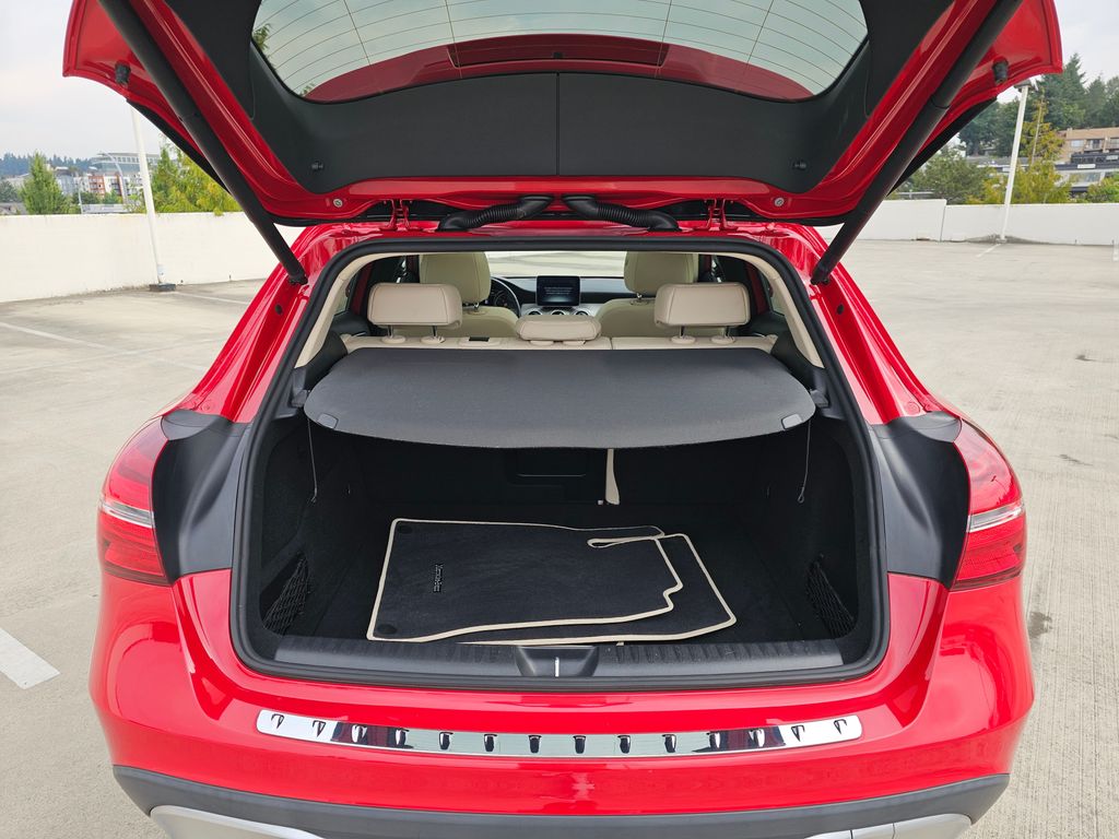 2020 Mercedes Benz GLA 250 4MATIC photo 10