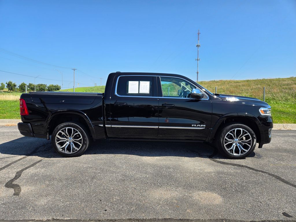 2025 Ram 1500 photo 2