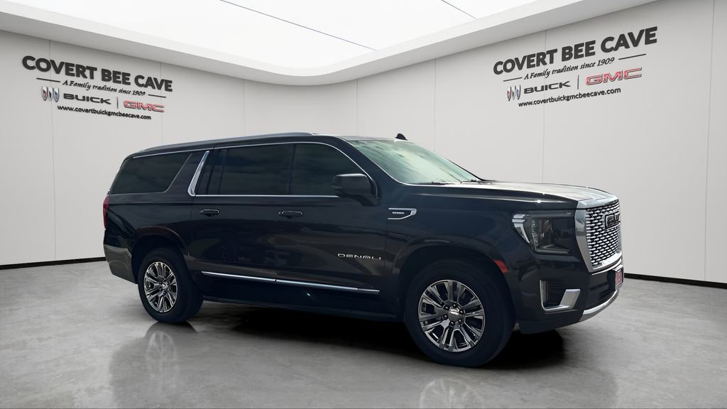 2023 GMC Yukon XL Denali's photo
