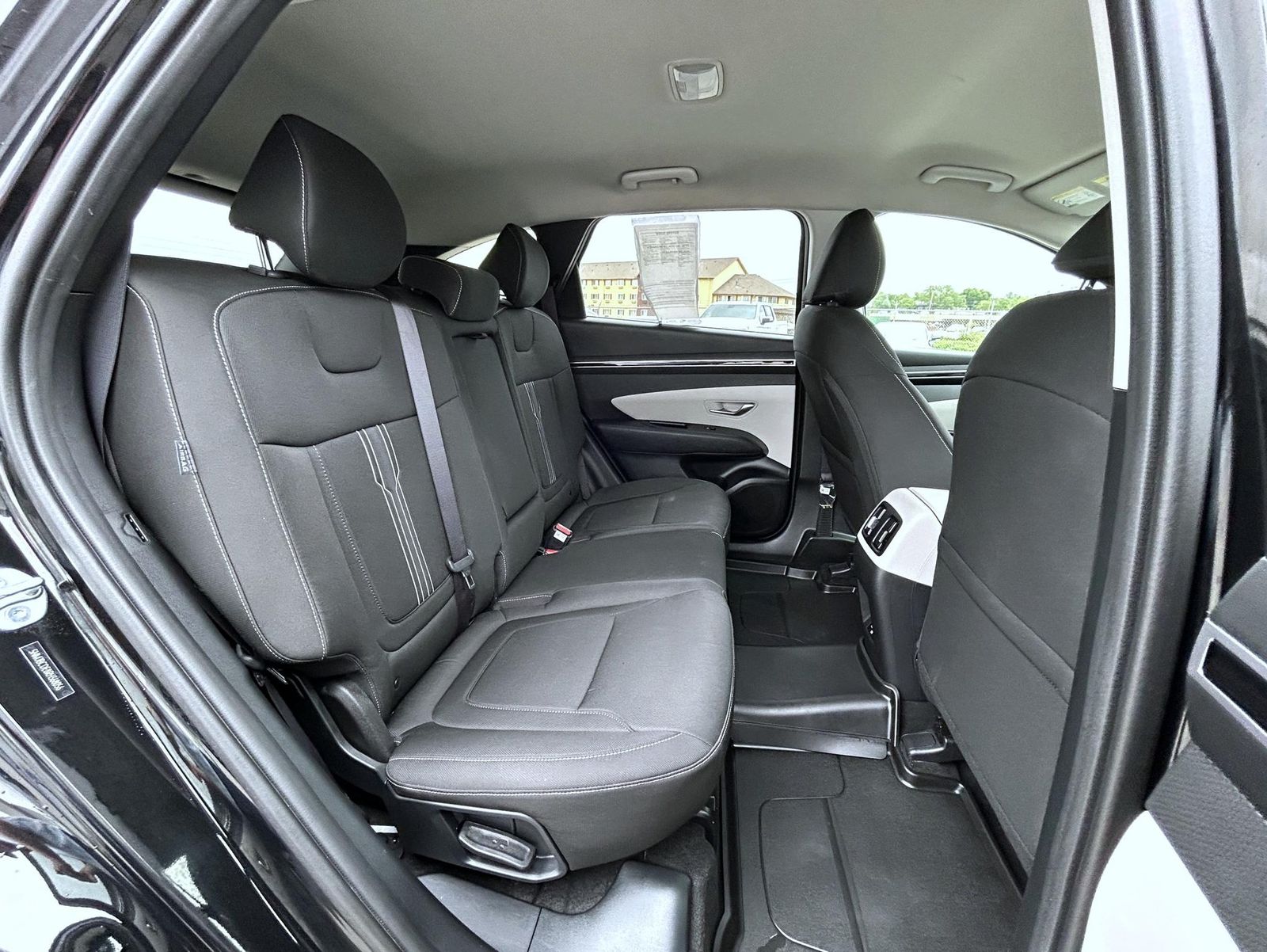 2024 Hyundai Tucson SEL photo 17