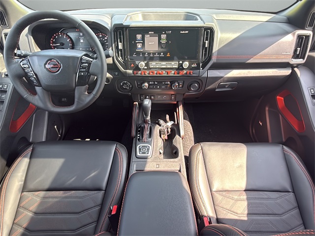 2026 Nissan Frontier PRO-4X photo 8