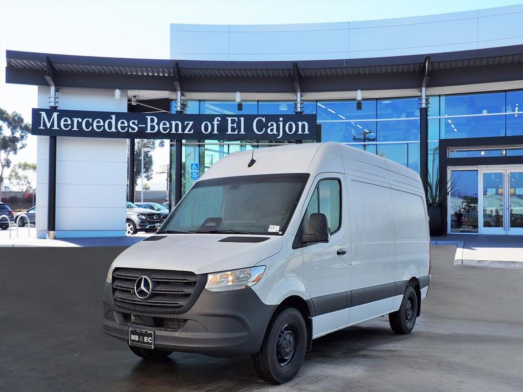 2025 Mercedes-Benz Sprinter Cargo Van Base's photo