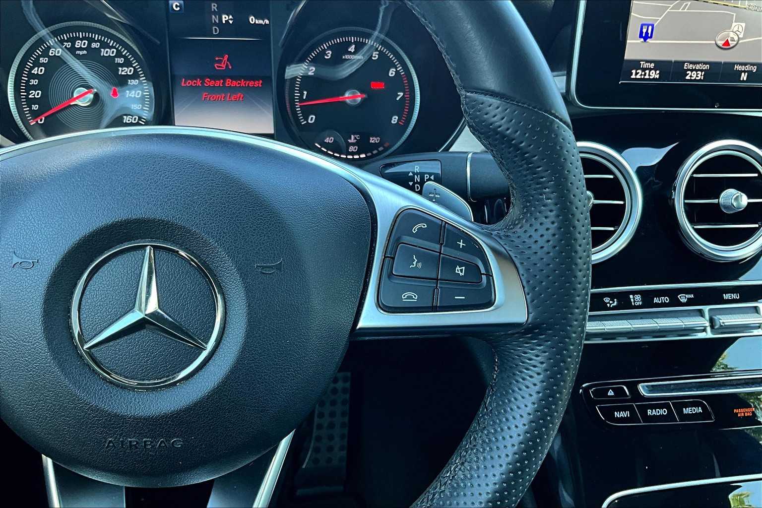 2017 Mercedes Benz C 300 photo 24