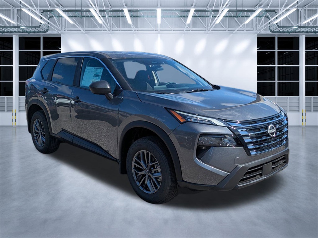 2026 Nissan Rogue S's photo