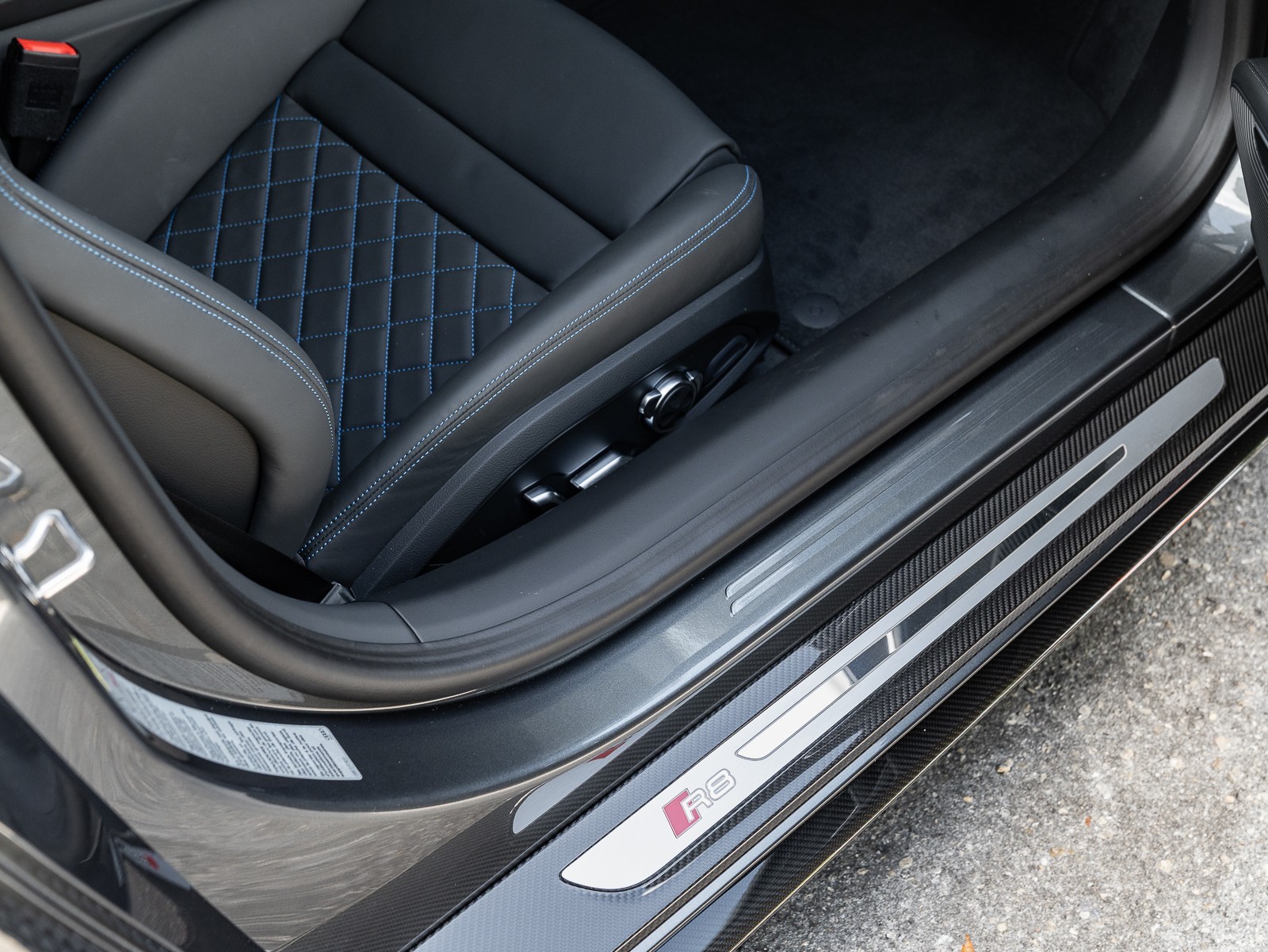 2023 Audi R8 V10 Performance photo 21