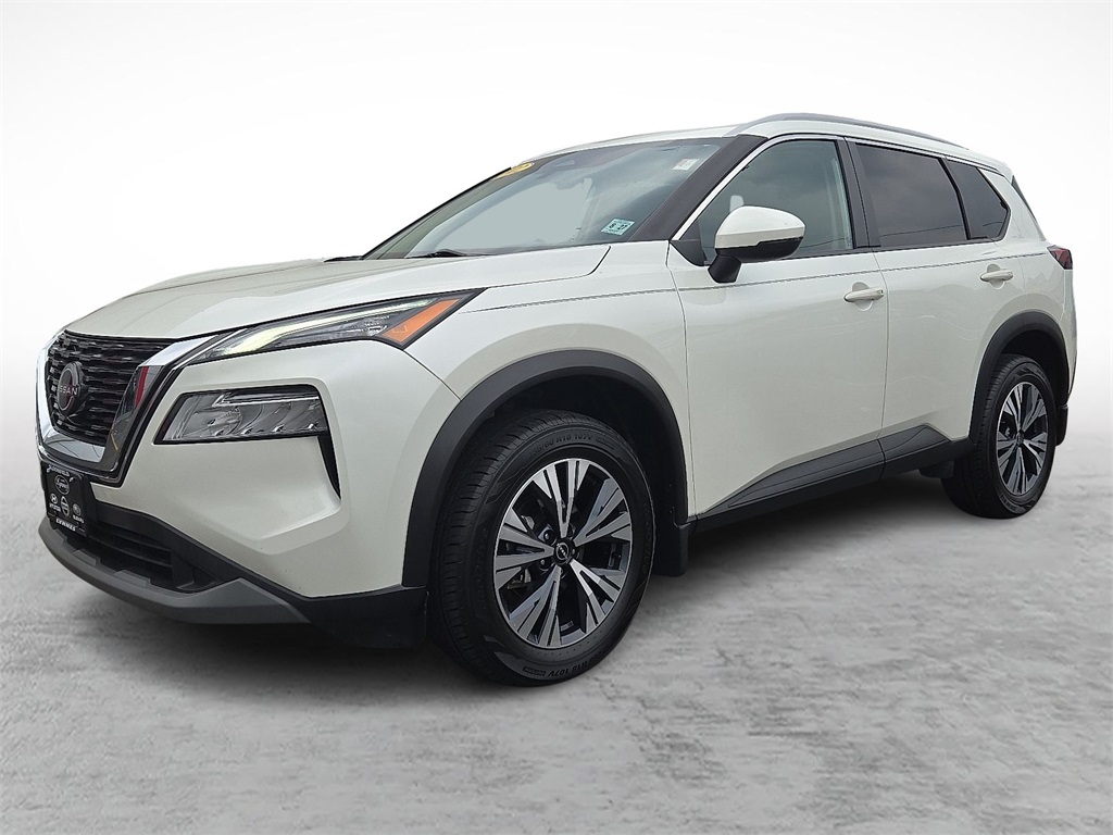 2022 Nissan Rogue SV photo 5