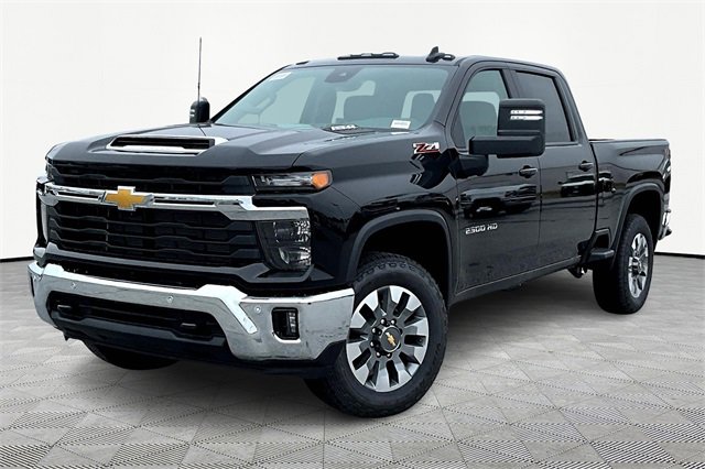 2025 Chevrolet Silverado 2500HD LT photo 3