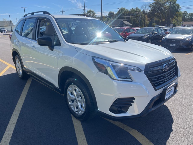 2024 Subaru Forester Base photo 3