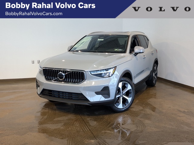 2025 Volvo XC40