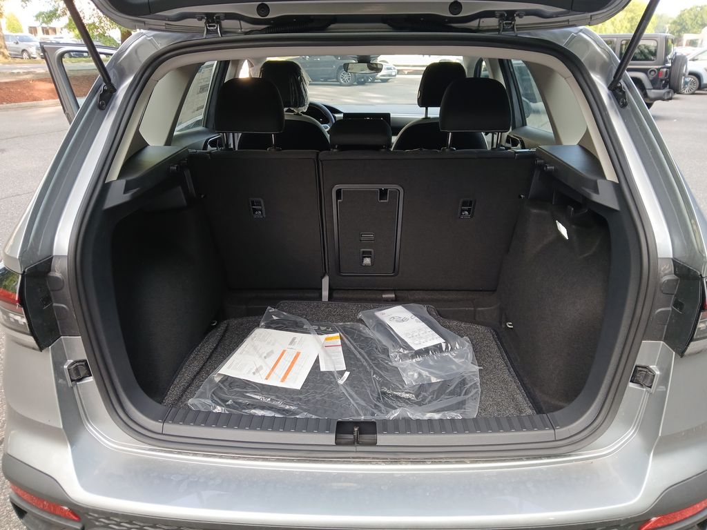 2025 Volkswagen Taos S photo 20
