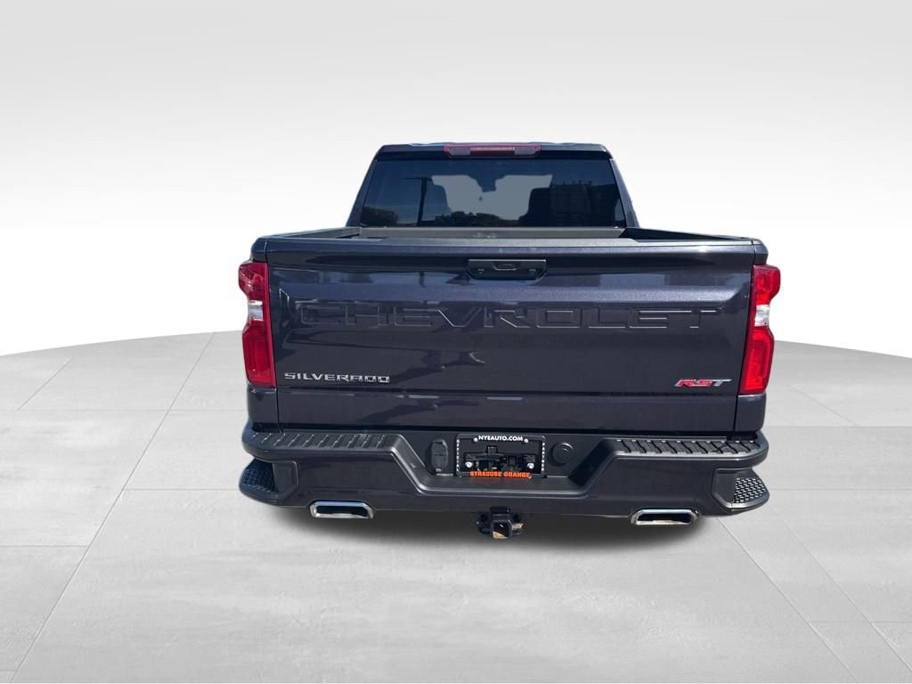 2022 Chevrolet Silverado 1500 RST photo 4