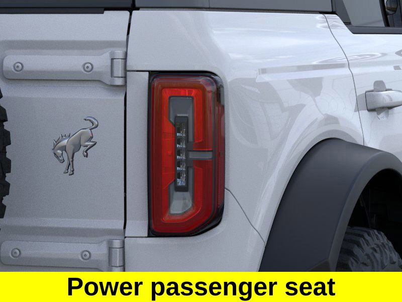 2025 Ford Bronco Outer Banks photo 23