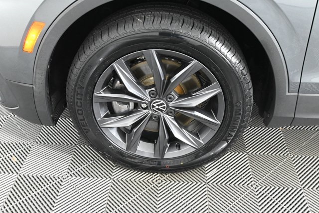 2023 Volkswagen Tiguan SE photo 26