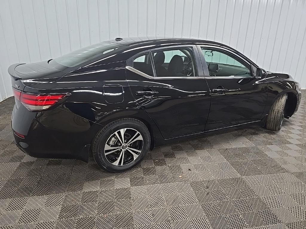 2022 Nissan Sentra SV photo 3