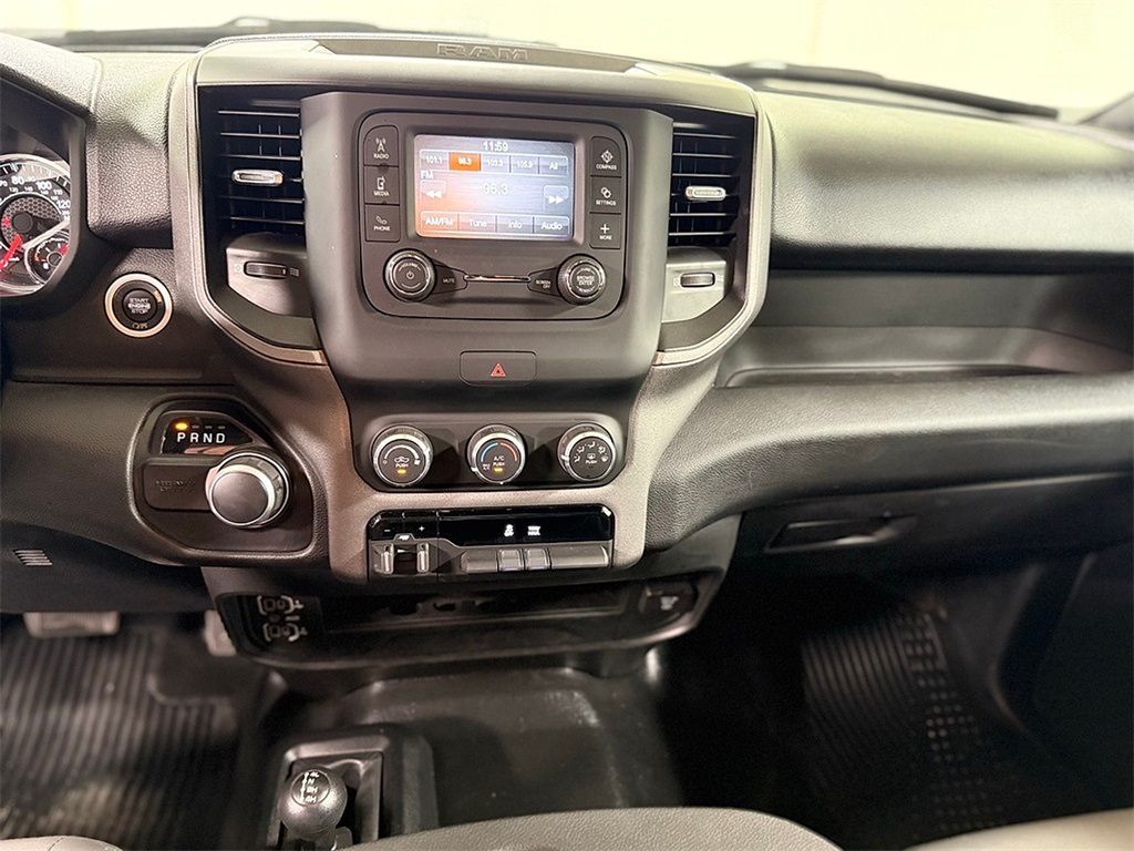 2024 Ram 2500 Tradesman photo 2