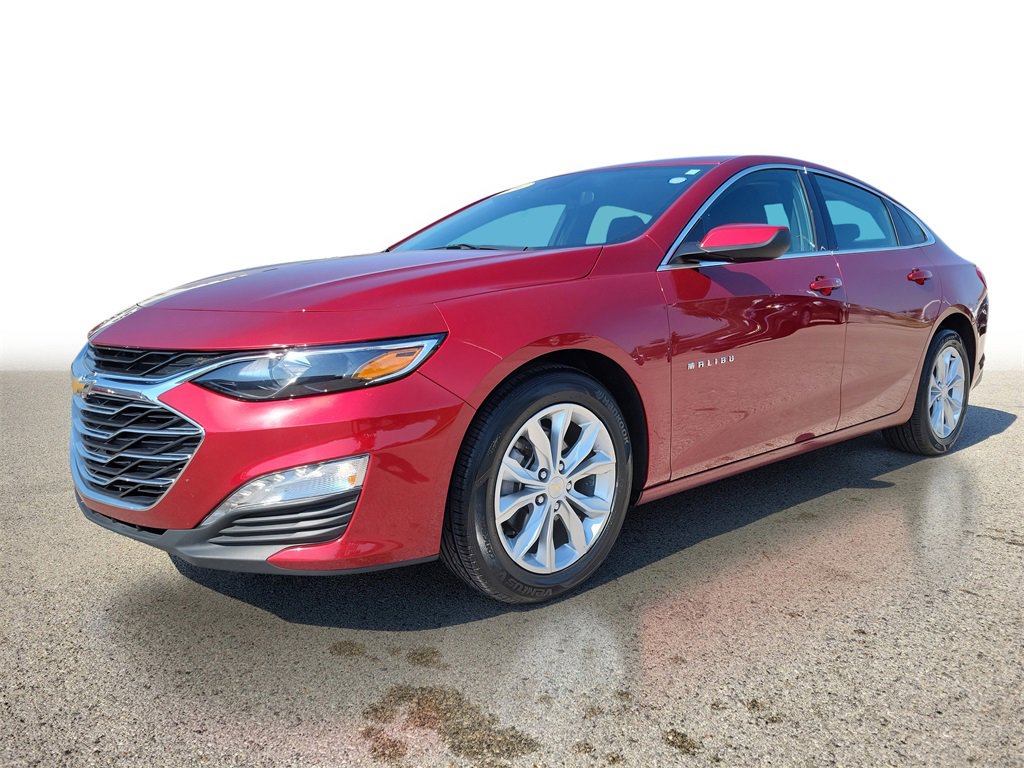 2024 Chevrolet Malibu 1LT photo 2