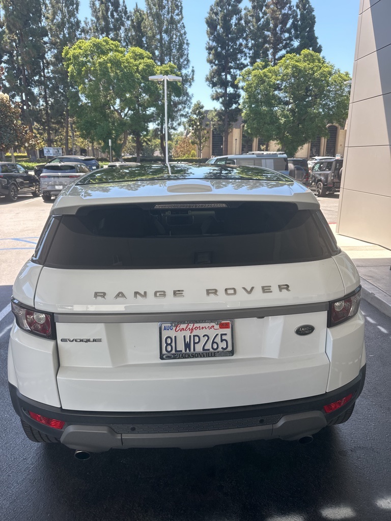 2015 Land Rover Range Rover Evoque Pure photo 5