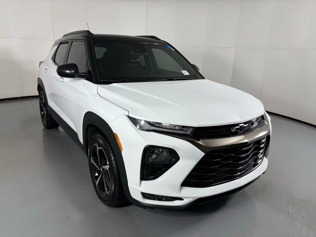 2023 Chevrolet Trailblazer RS photo 2