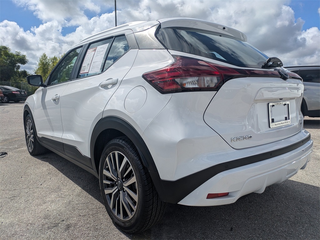 2024 Nissan Kicks SV photo 5