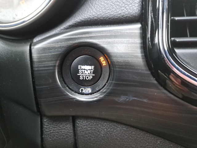 2020 Jeep Grand Cherokee Altitude photo 22