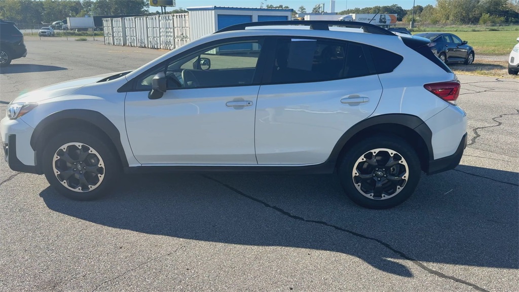 2023 Subaru Crosstrek Base photo 3