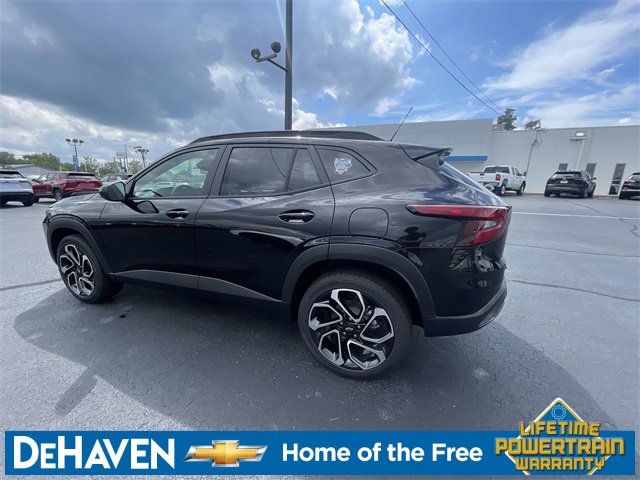 2025 Chevrolet Trax photo 6
