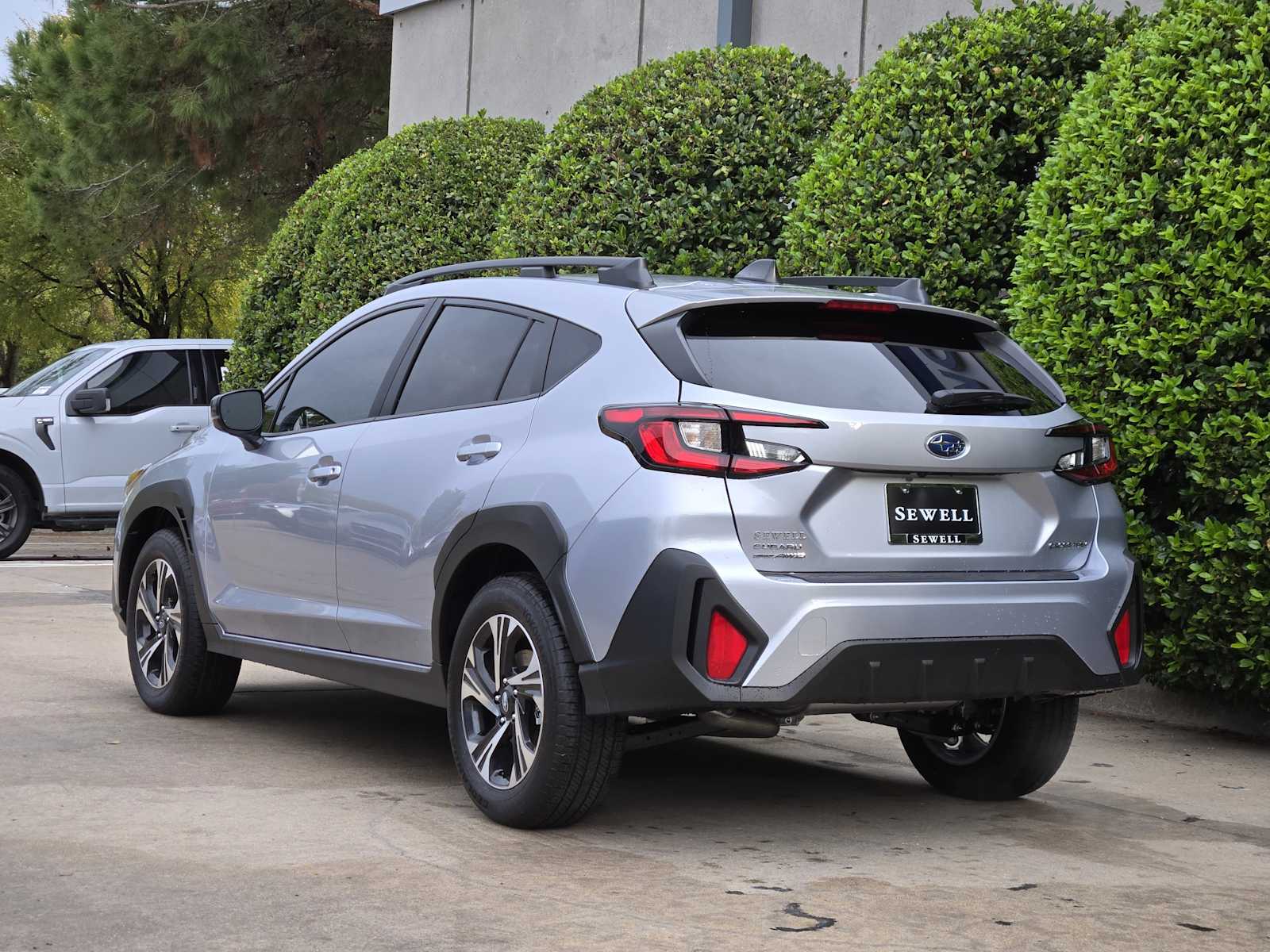 2025 Subaru Crosstrek Premium photo 2