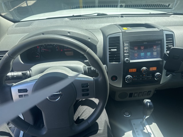 2021 Nissan Frontier SV photo 12